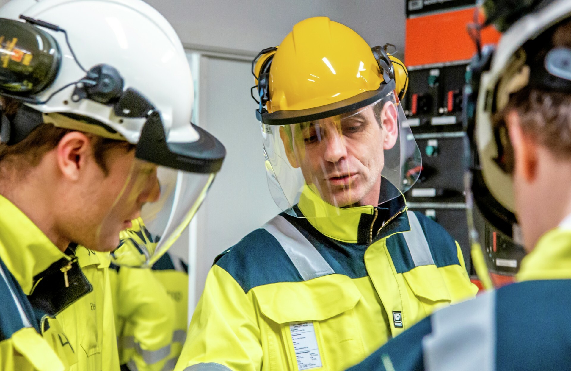 Fd85413c 566b 11eb ac3b c659214c3731 STCW2010 Hyspenningskursforskipselektrikeretilleggsmodul